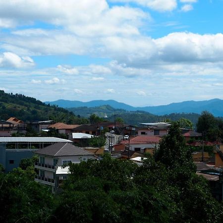 Ama Maesalong เอเอ็มเอแม่สลอง Hotel Exterior photo